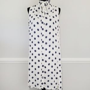 209 with 38 high collar dress